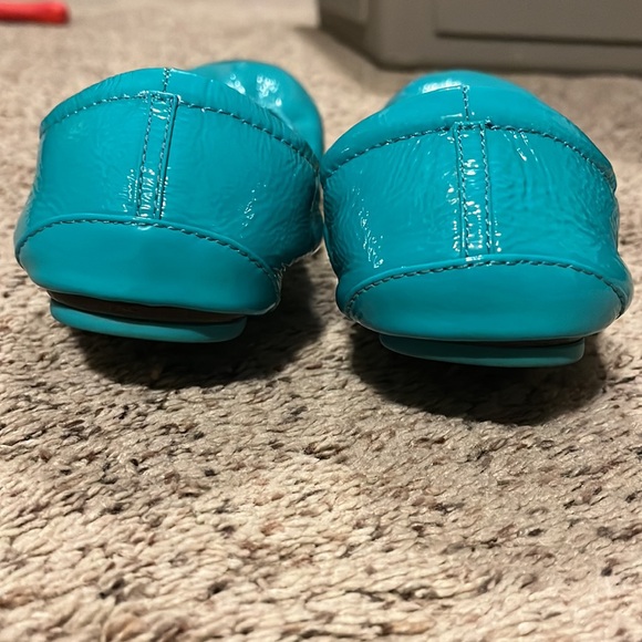 Tieks patent flats in classic Tiek Blue - Picture 6 of 7